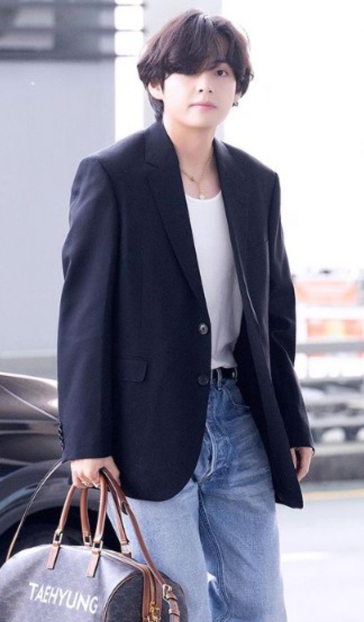 BTS V aka Kim Taehyung's Latest Airport Look in Blue Denim and